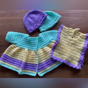 NEW 4 piece handmade crochet ‘Star’ baby set-sweater, 2 hats, bib. Size 3 months